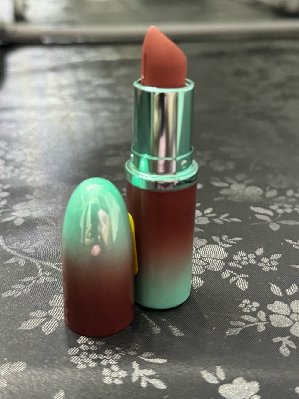 MAC Cosmetics Macximal Matte Lipstick in Shade 626 Whirl (NEW NO BOX)